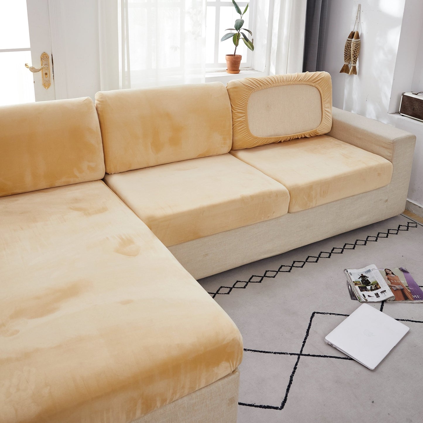 Premium Velvet Covers (Stretch)FREE PILLOWCASE - Hika home