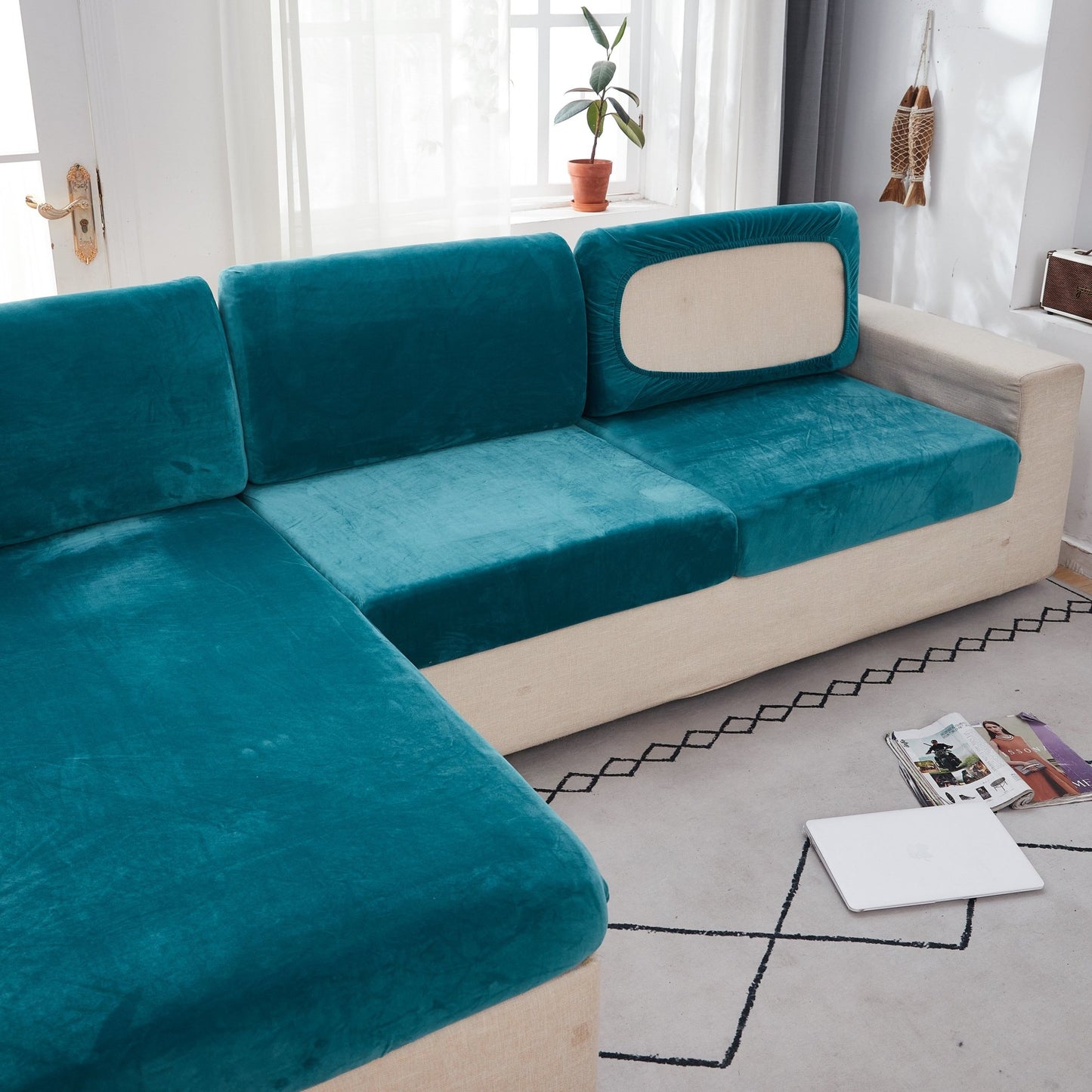 Premium Velvet Covers (Stretch)FREE PILLOWCASE - Hika home