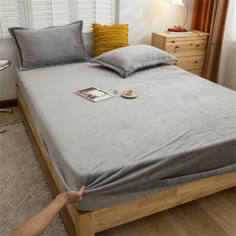 Winter Fleece Mattress Cover - Hika home