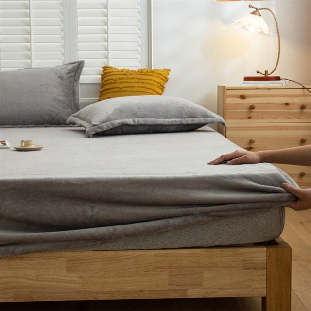 Winter Fleece Mattress Cover - Hika home