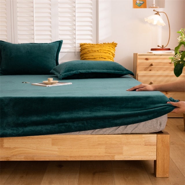 Winter Fleece Mattress Cover - Hika home